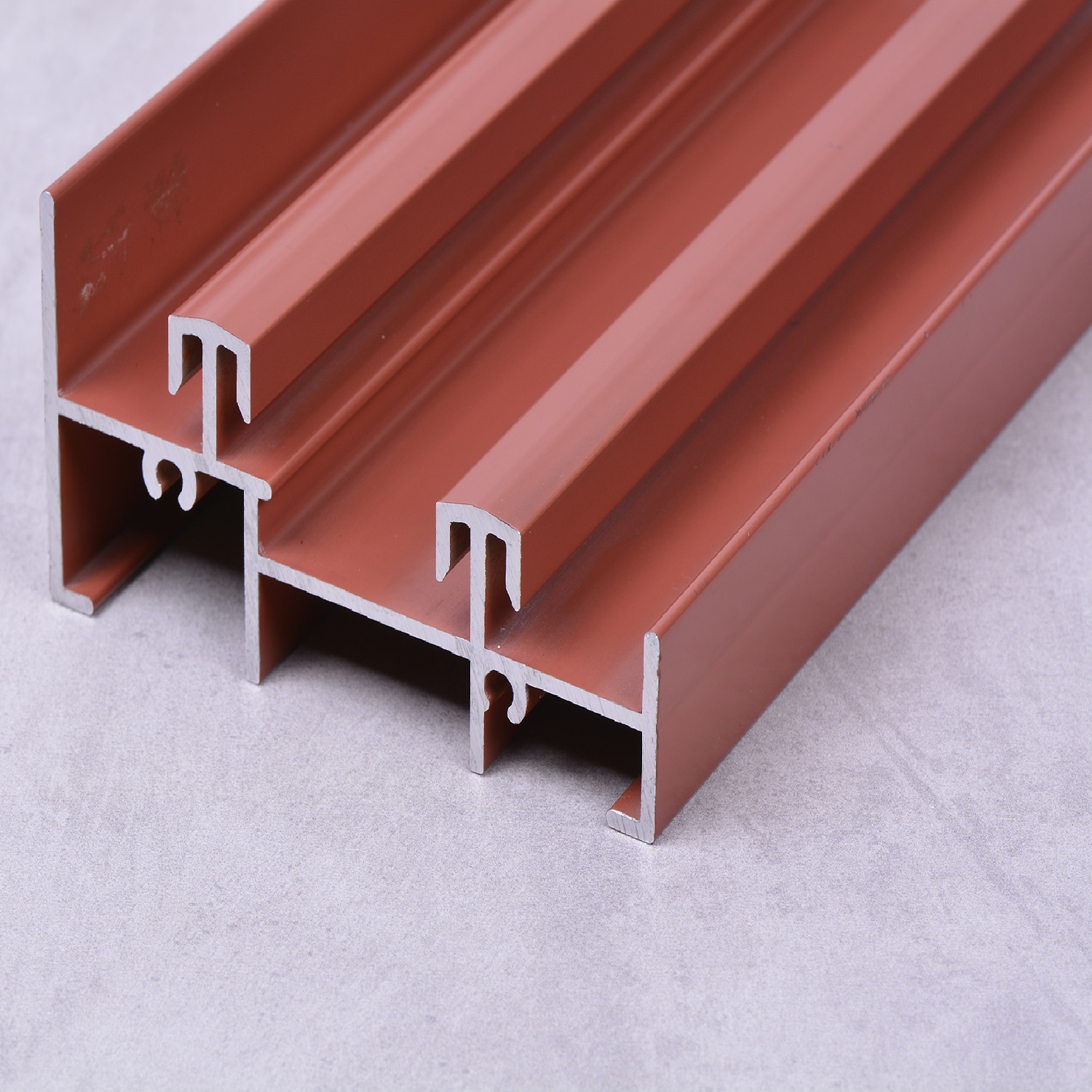 6061/6063 profili di alluminio per estrusione rivestiti a polvere e anodizzati per porte scorrevoli
