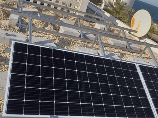 Sistema di montaggio del ballast solare
