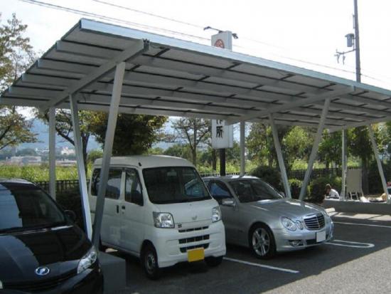 Struttura di montaggio per posto auto coperto solare