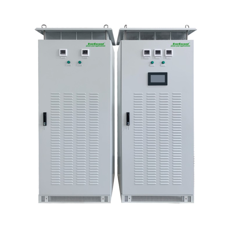 UPS online a bassa frequenza serie PowerChampion da 10-800 kVA
