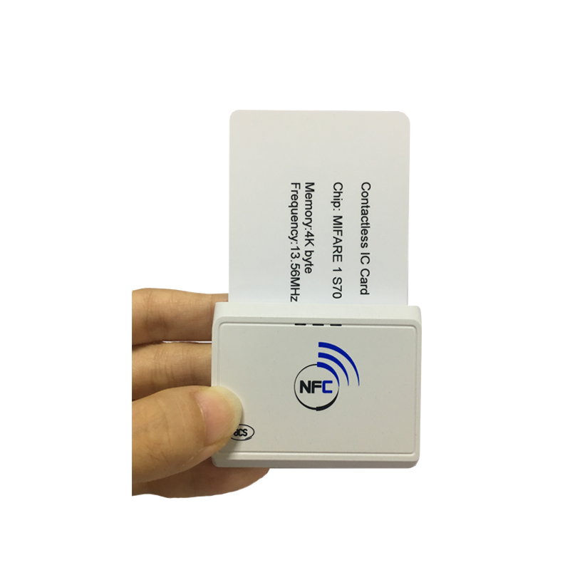 Lettore di smart card NFC RFID 13,56 MHz Bluetooth senza contatto ACR1311U-N2
