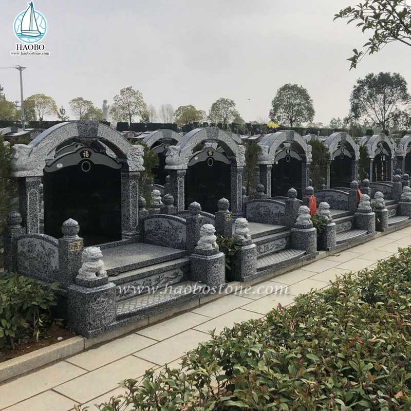 Monumento al cimitero con intaglio del leone di granito in stile asiatico
