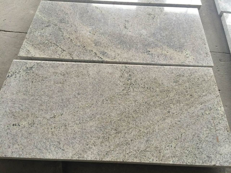 Piastrelle per pavimenti in granito bianco del Kashmir
