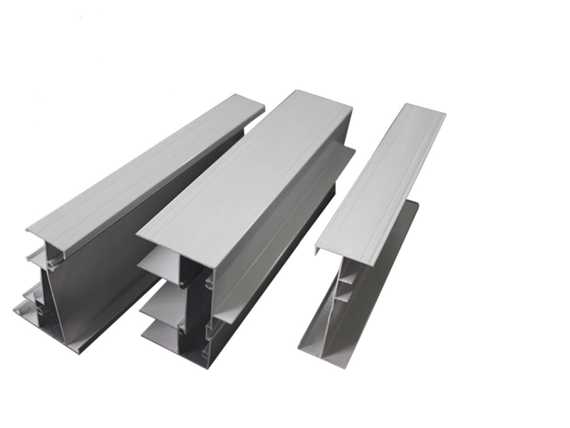 Profilo di isolamento termico in alluminio con rivestimento PVDF per materiali industriali

