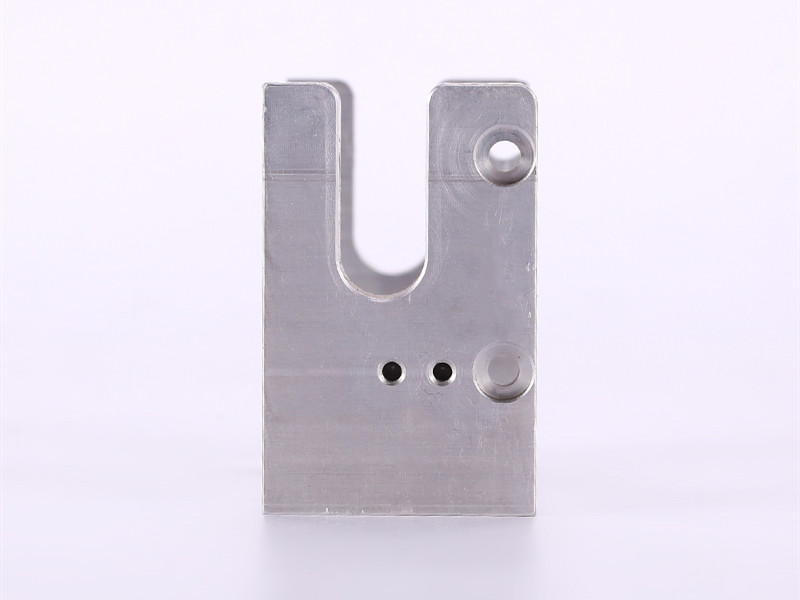 Profili in alluminio di precisione per estrusione di alluminio con lavorazione profonda
