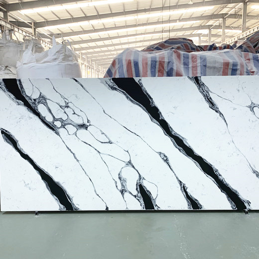 Lastra di pietra da tavolo in lastra di quarzo bianco con linee nere dal produttore cinese
